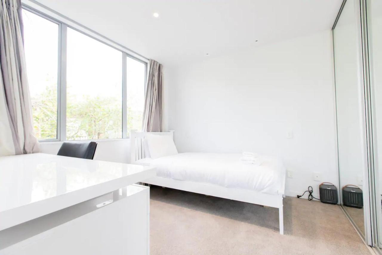 Luxury 4 Bedroom With Private Cinema Holiday home *
